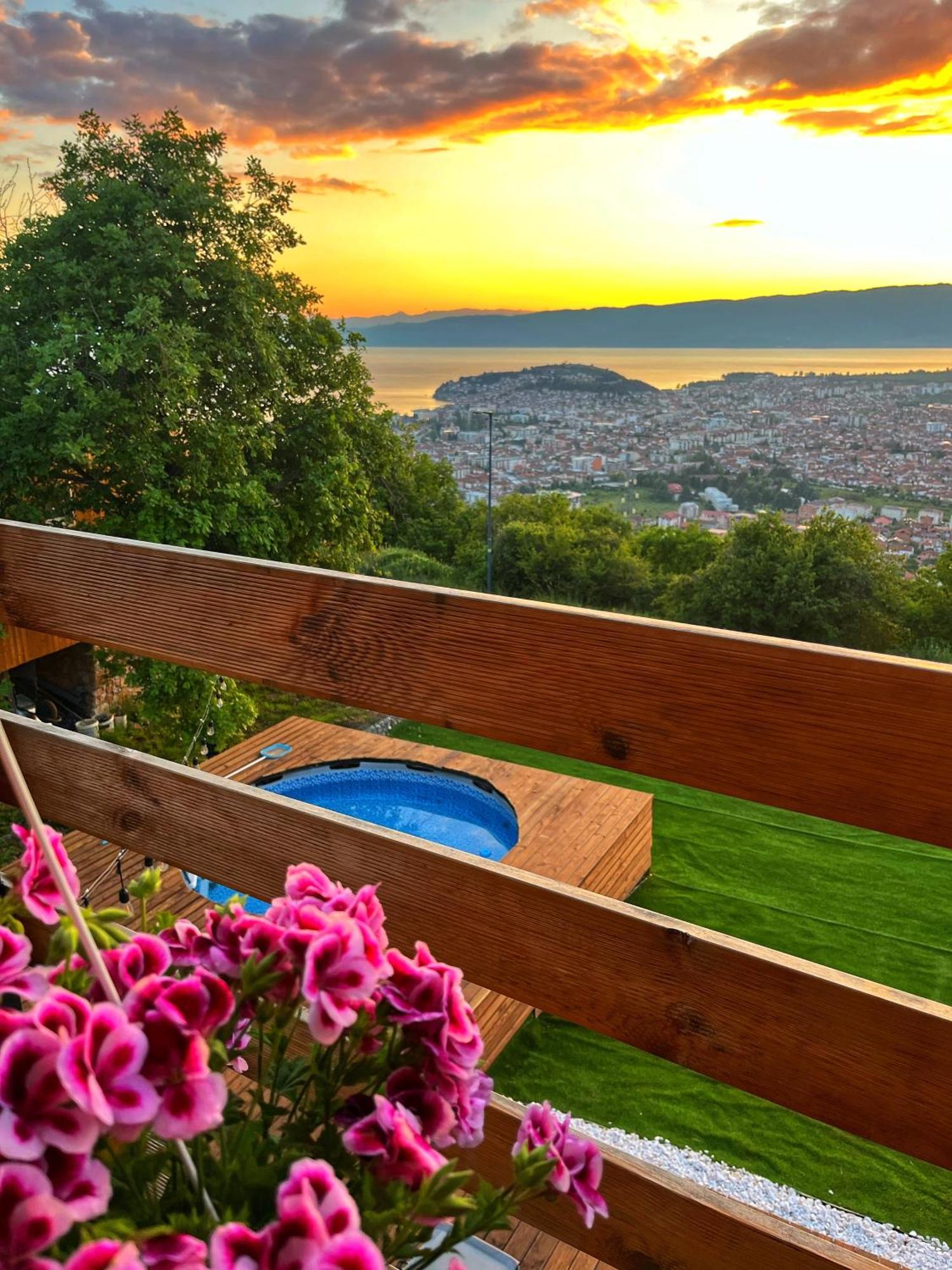 Villa & Apartments Cityview Ohrid Exterior photo